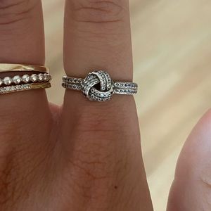 Pandora sparkling love knot ring